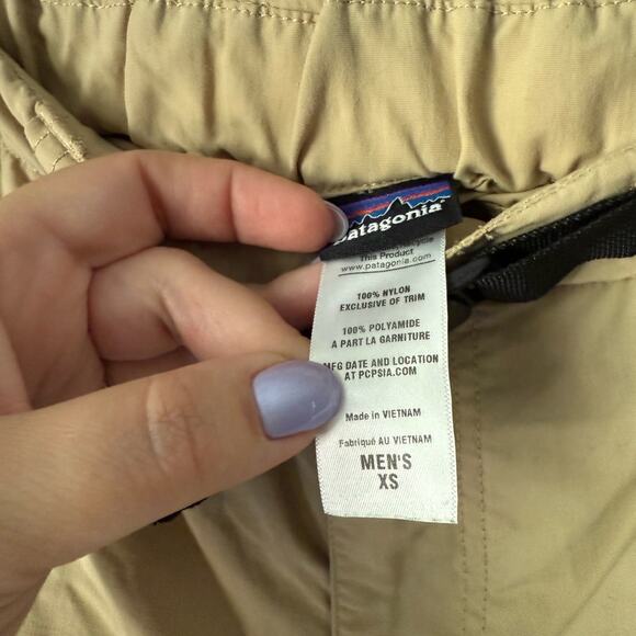 Patagonia tan belted shorts - Picture 5 of 5